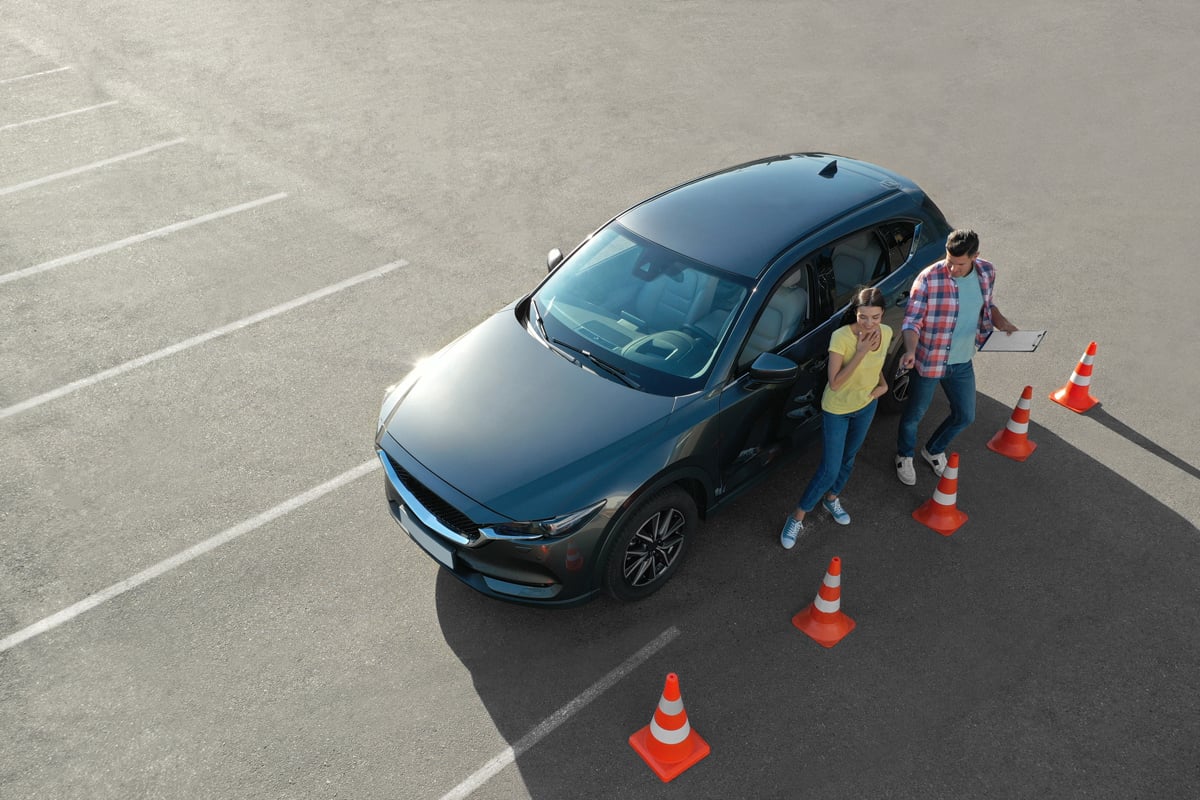 ariel-view-of-parking-a-car